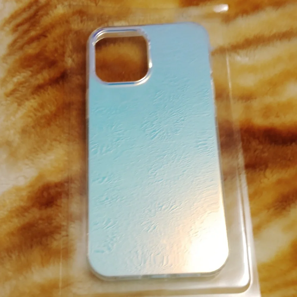 MVMT Lumen Protective snap on case there is two for sale 12 Pro Max, 11 pro Max